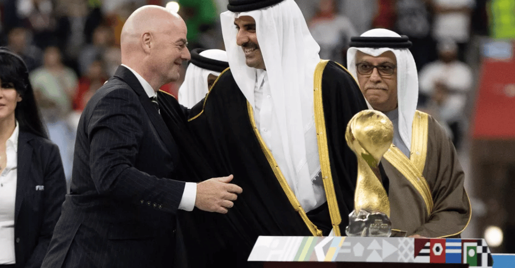 Mondial 2022 : Le Qatar réussit le pari de l'organisation, 220 milliards d’euros dépensés