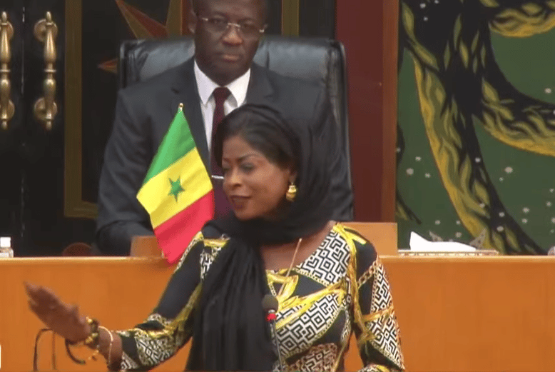 Assemblée : Coura Maky défend Amy Ndiaye et tance l'Opposition parlementaire (Vidéo)
