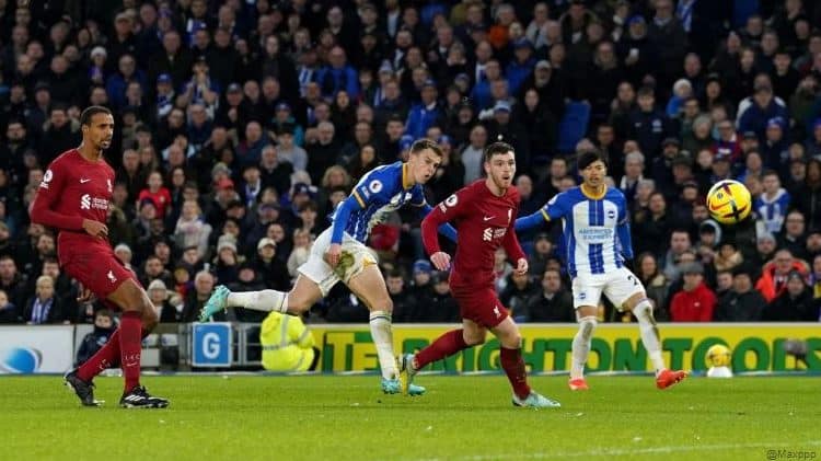 Premier League : Brighton écrase Liverpool (3-0)