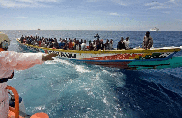 Émigration clandestine : Une pirogue interceptée au large du Cap-Vert, 2 morts et 7 malades