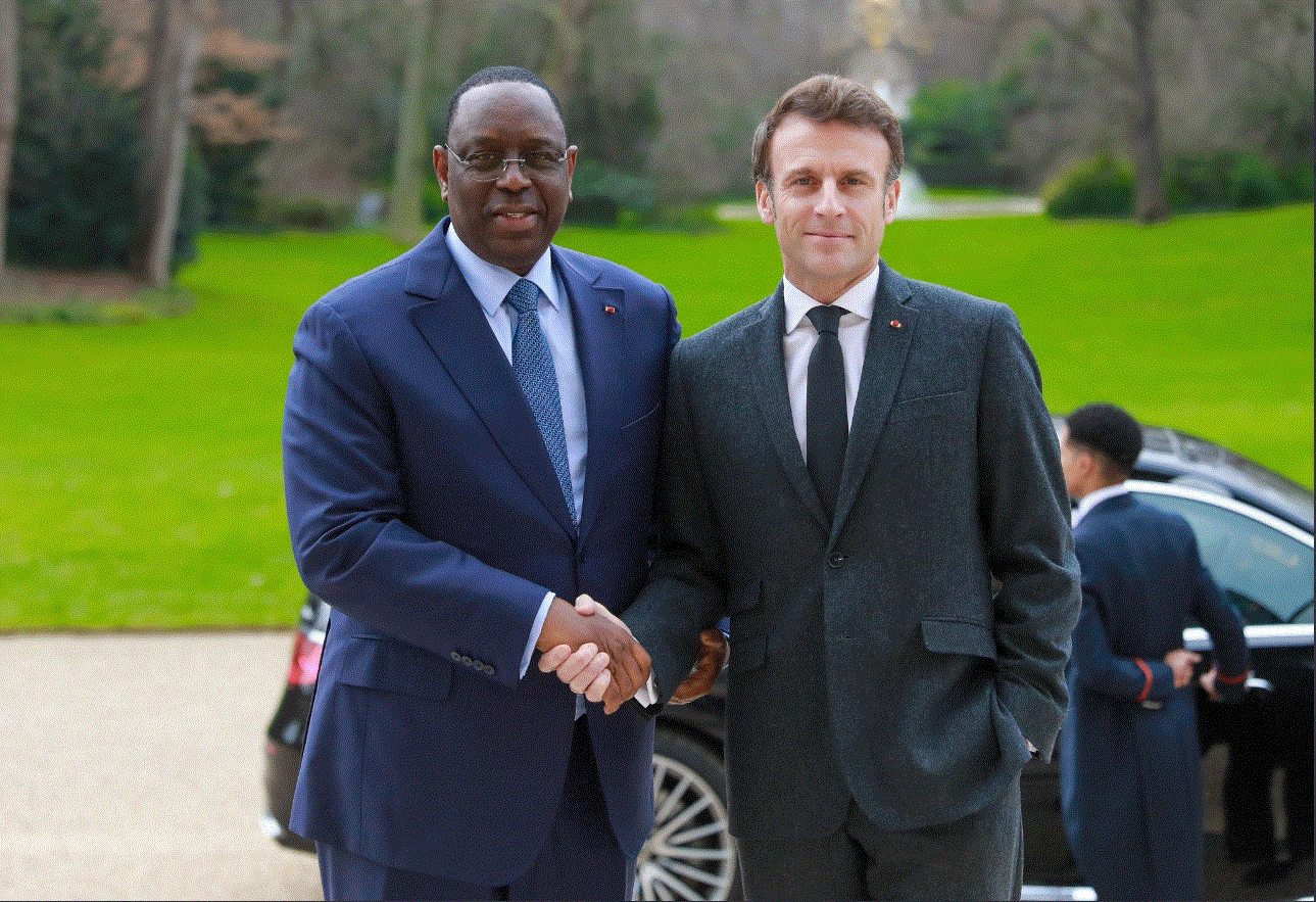 Paris : Emmanuel Macron reçoit son homologue Sénégalais Macky Sall (Photos)