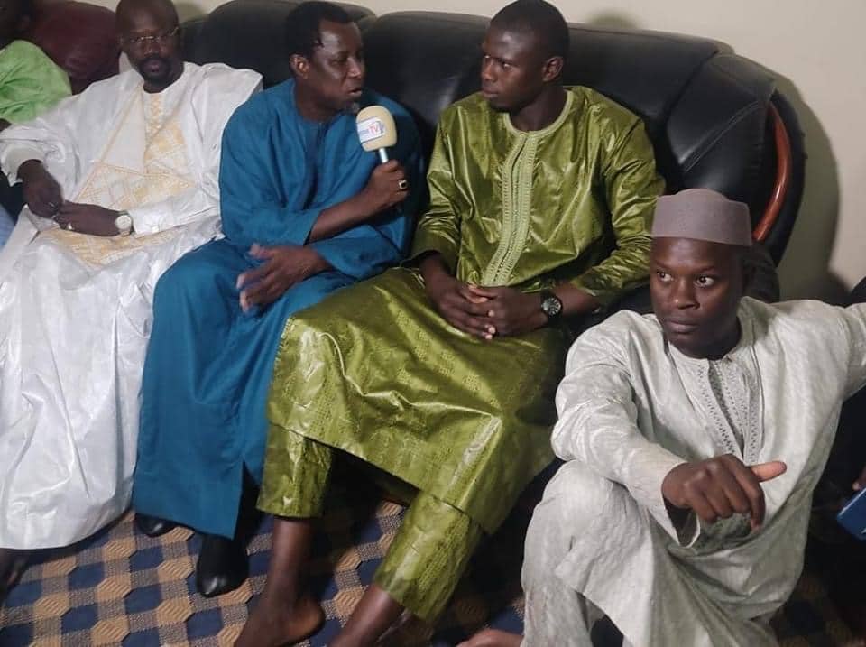 (Photos) Kazu Rajab: Maître Ngagne Demba Touré (Pastef), Chez Serigne Fatah Fallilou Mbacké après ses propos polémiques