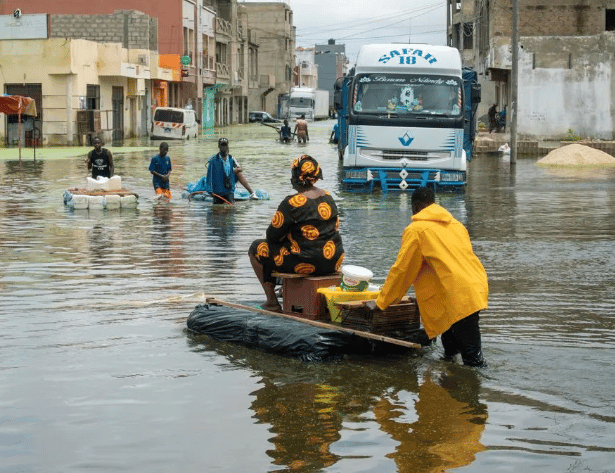 Inondations : L'Etat débloque 95 milliards pour la construction de bassins de rétention à Keur Massar et Yeumbeul