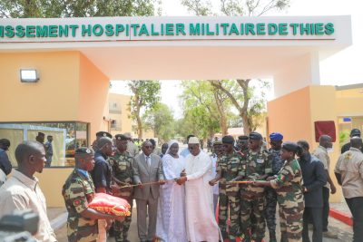 Thies : Visite de Macky Sall au camp militaire Général Joseph Louis Tavarez Da Souza