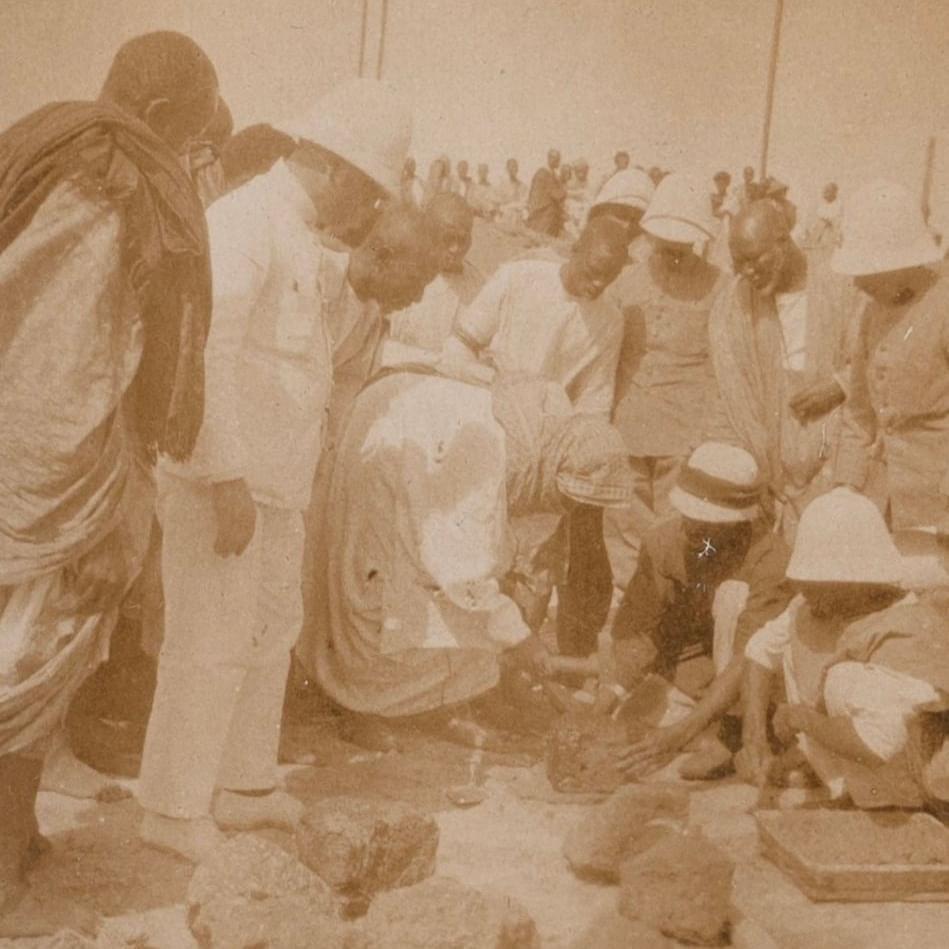 (Photos) Communiqué sur l'acquisition de six (6) photographies originales de Cheikh Ahmadou Bamba