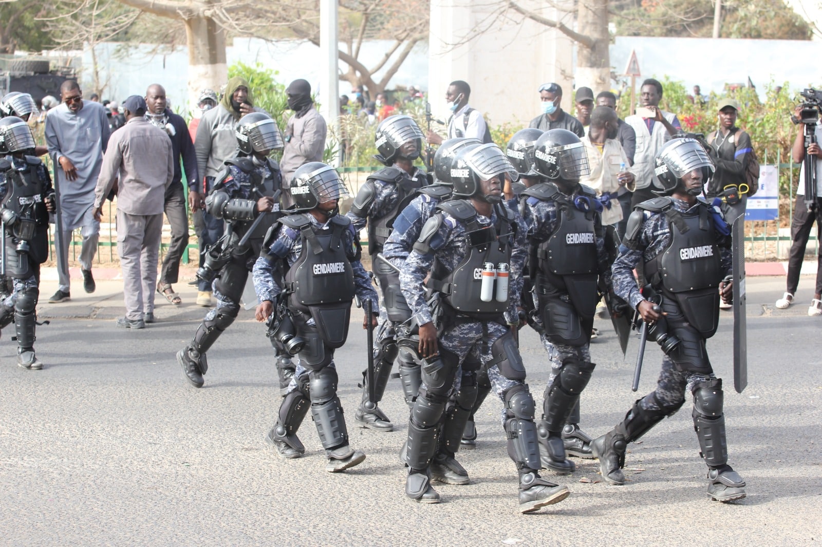 (100 Photos): Retour en images sur les temps forts d'une chaude journée