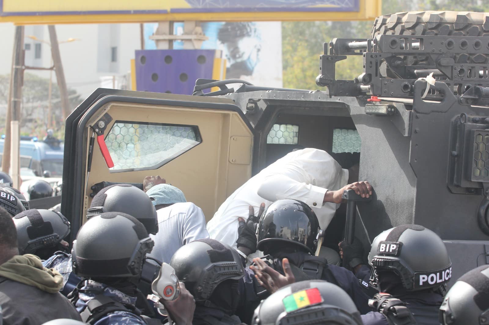 (100 Photos): Retour en images sur les temps forts d'une chaude journée