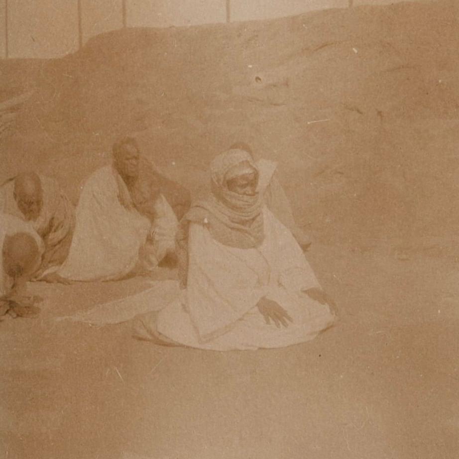 (Photos) Communiqué sur l'acquisition de six (6) photographies originales de Cheikh Ahmadou Bamba