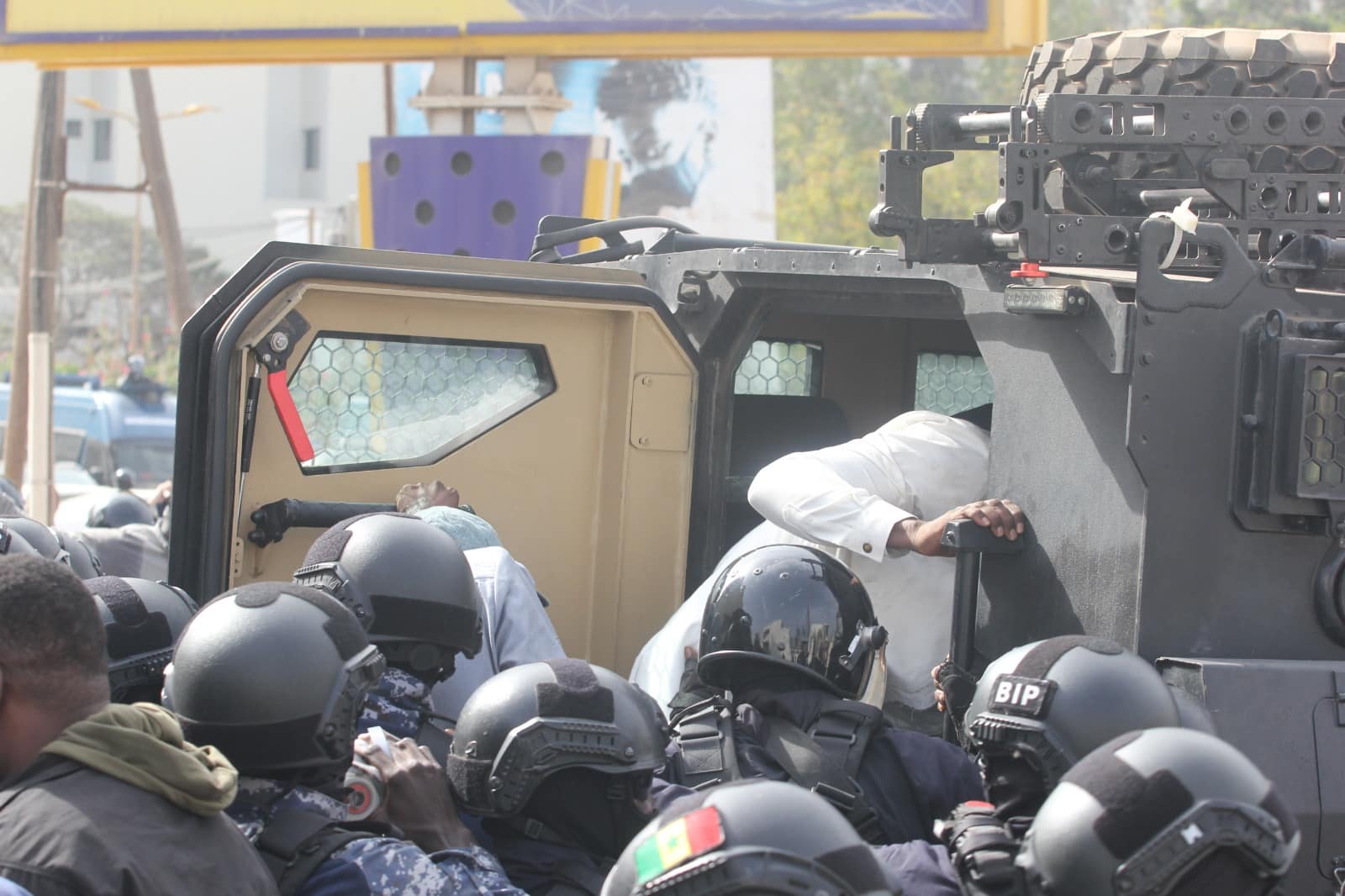 (100 Photos): Retour en images sur les temps forts d'une chaude journée