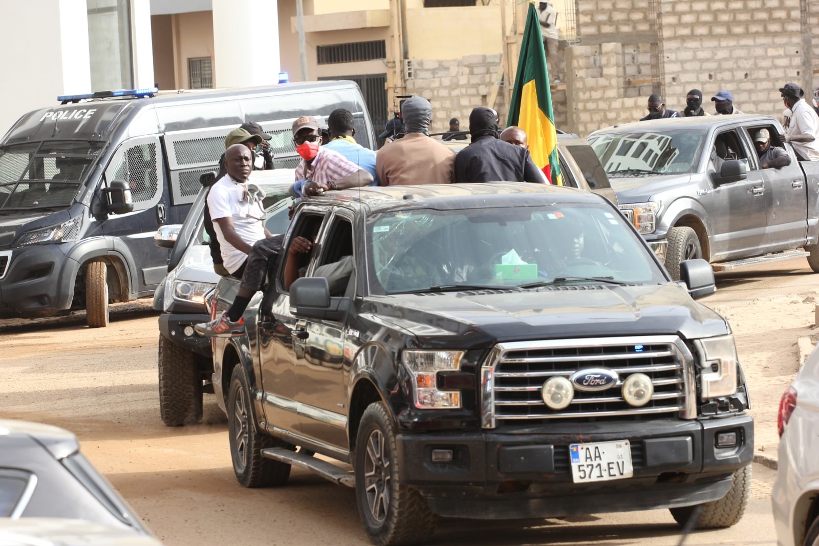 (100 Photos): Retour en images sur les temps forts d'une chaude journée