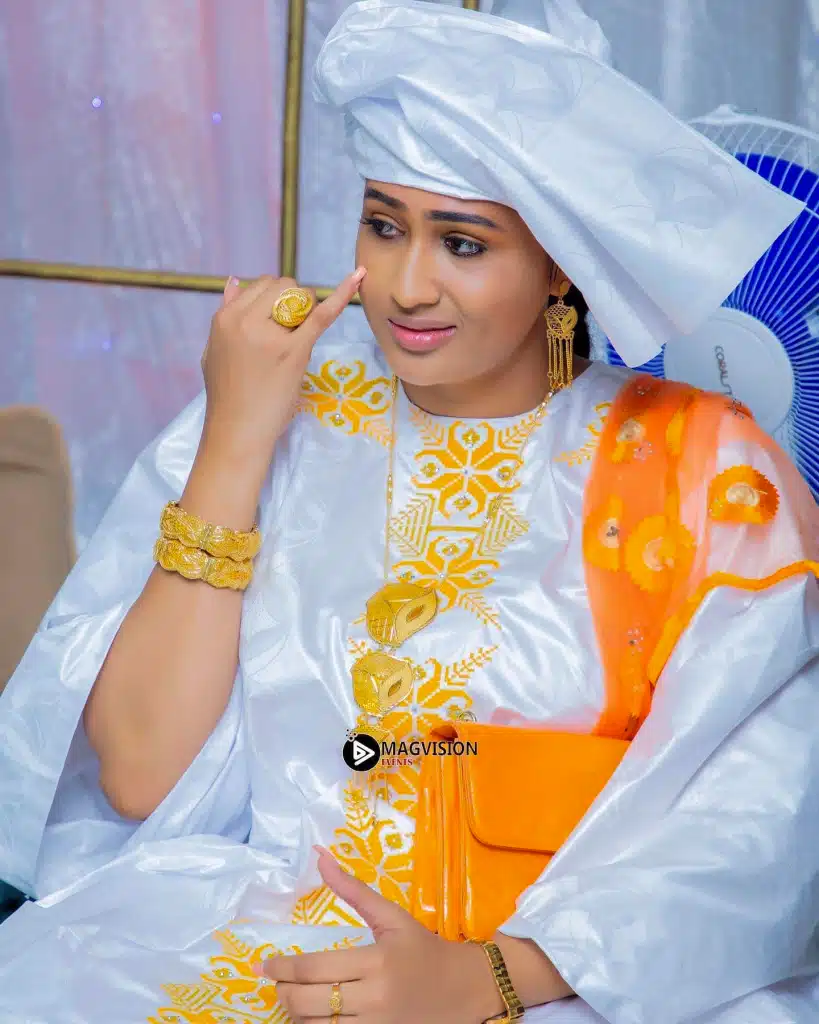 Teint clair, Katy Sarr la femme de Cheikh Bara Ndiaye étale son élégance (photos)