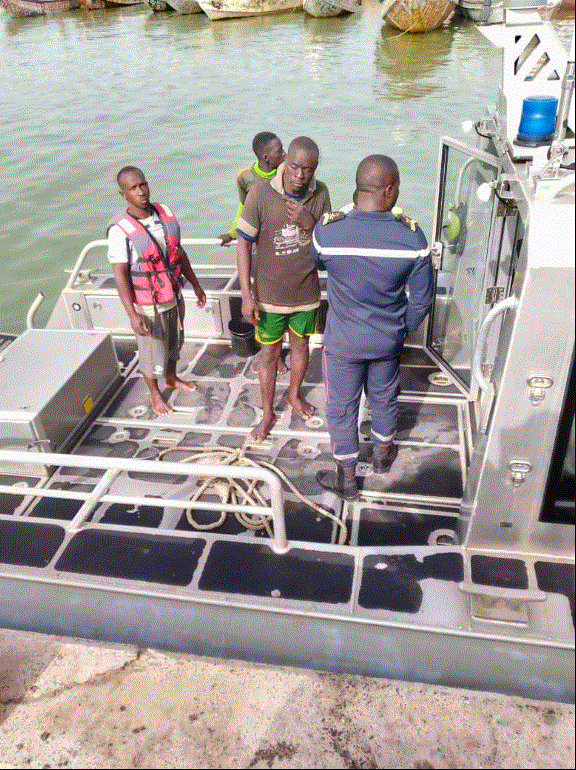 Fleuve Sénégal : La vedette "Abdoulaye Thiam" sauve quatre pêcheurs après le chavirement de leur pirogue