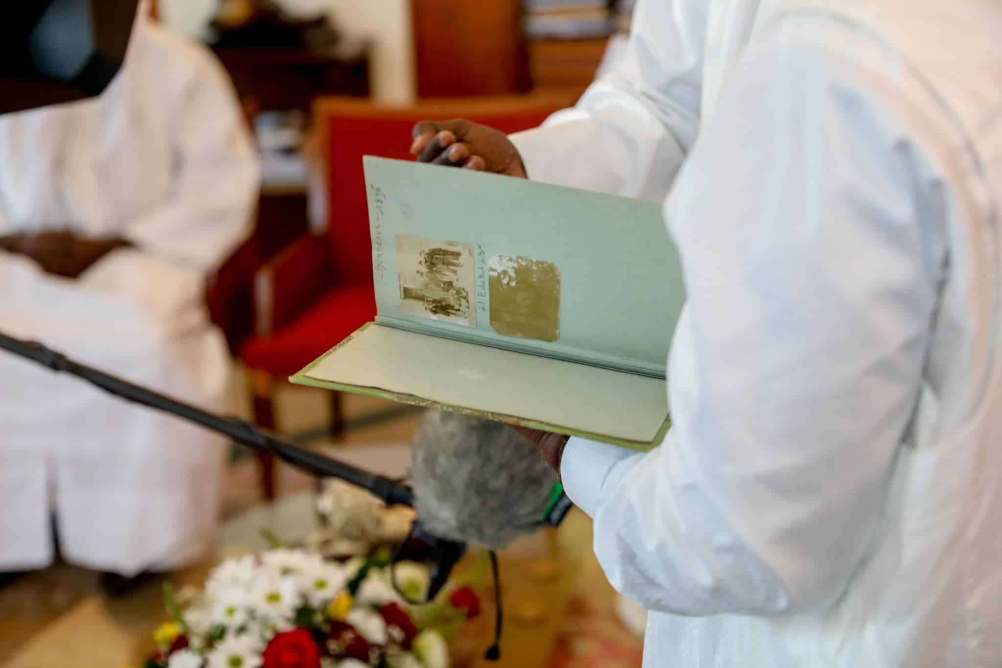 (Photos) Le collectif pour l'acquisition des photos authentiques de Serigne Touba reçu au palais par Macky SALL