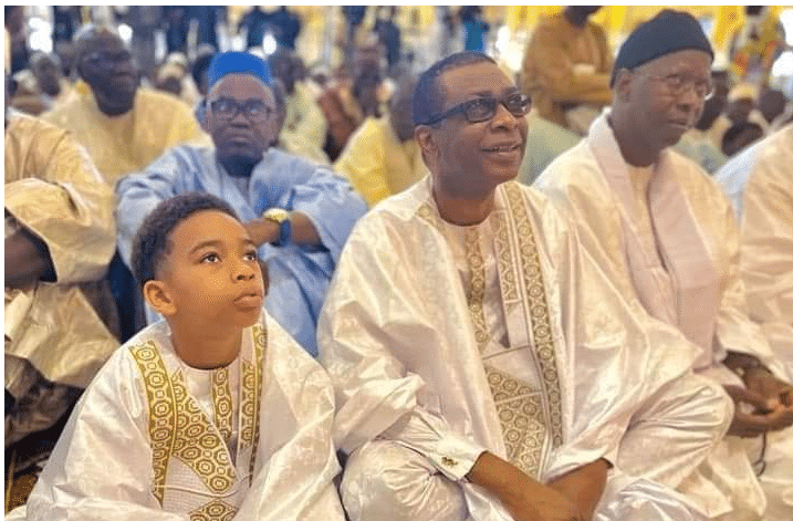 Korité : Youssou Ndour à la mosquée avec son fils Nelson (Photo)