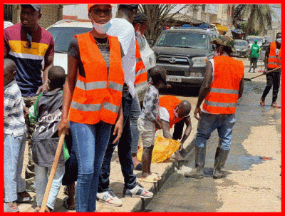 Cleaning day SAISON II à MBAO : le maire Abdou Karim SALL mobilise les Populations