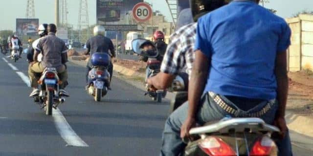 Procès Ousmane Sonko : Les motos interdits de circuler entre 06 heures et minuit à Dakar