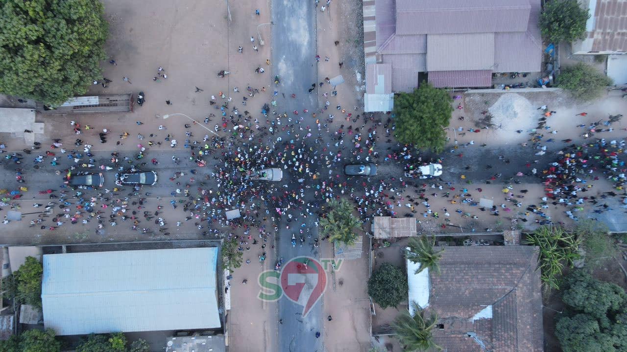 "CARAVANE DE LA LIBERTE" : SONKO EN BALADE DANS LES RUES DE ZIGUINCHOR