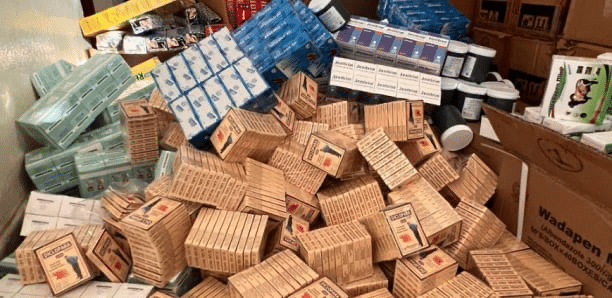 Trafics illicites: La douane sénégalaise a saisi 340 millions de francs CFA de Faux médicaments et de chanvre indien