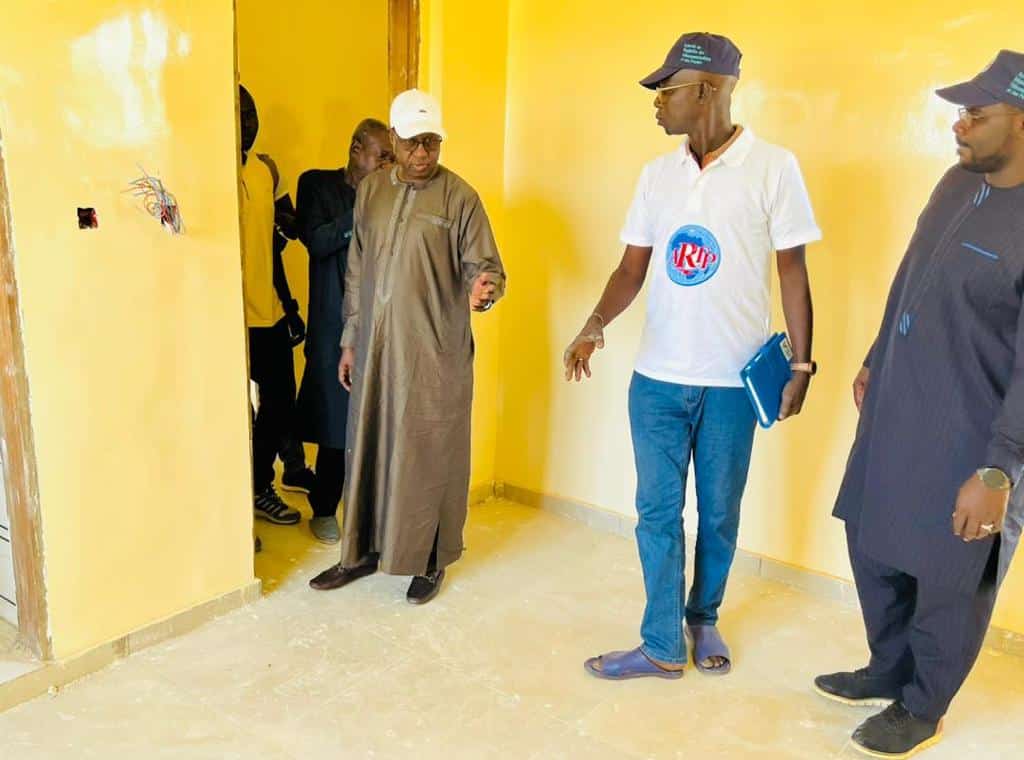 Le Dg de l’ARTP visite le centre de contrôle des fréquences de Matam