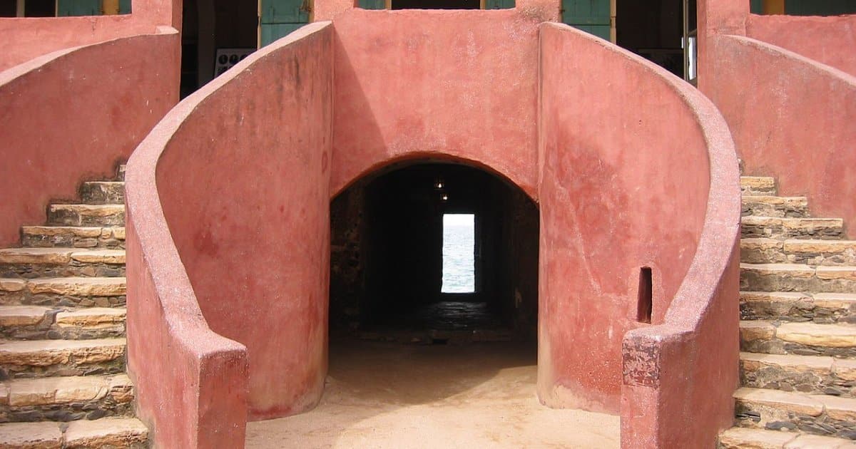 Gorée: la porte du ‘’voyage sans retour’’ fermée symboliquement