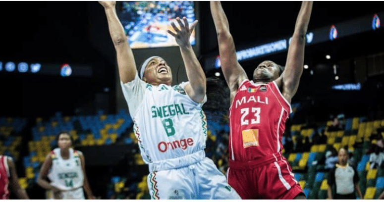 Demi-finale -Afrobasket 2023 : Le Mali mène devant Les Lionnes à la pause 