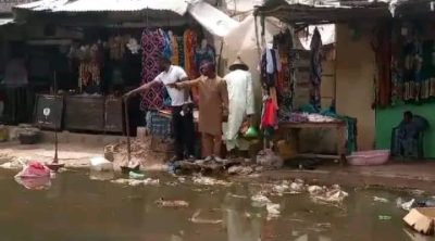 DIOURBEL : 300 cantines sous les eaux au marché Ndoumbé Diop.