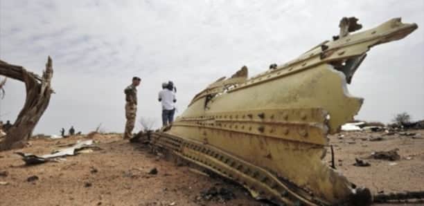 Mali: l'avion qui s'est écrasé samedi à Gao appartenait à l'armée malienne