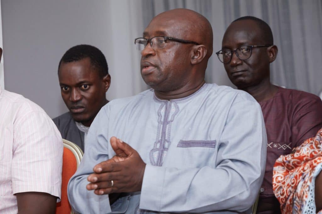 Course aux parrainages : Le ministre Abdou Karim Fofana reçoit les commerçants de Petersen et de Colobane