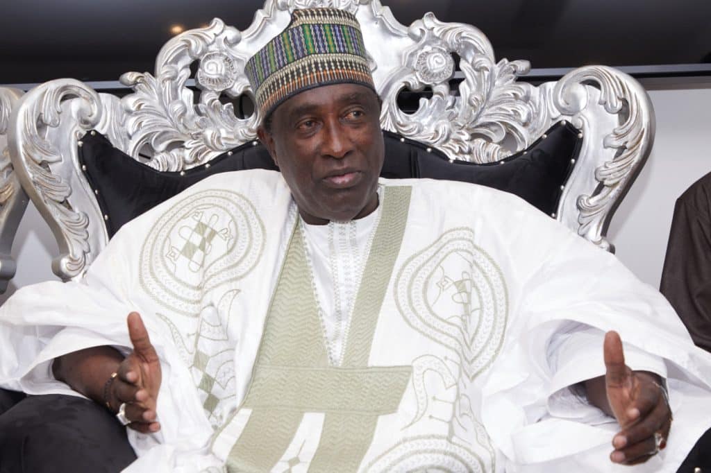 Course aux parrainages : Le ministre Abdou Karim Fofana reçoit les commerçants de Petersen et de Colobane