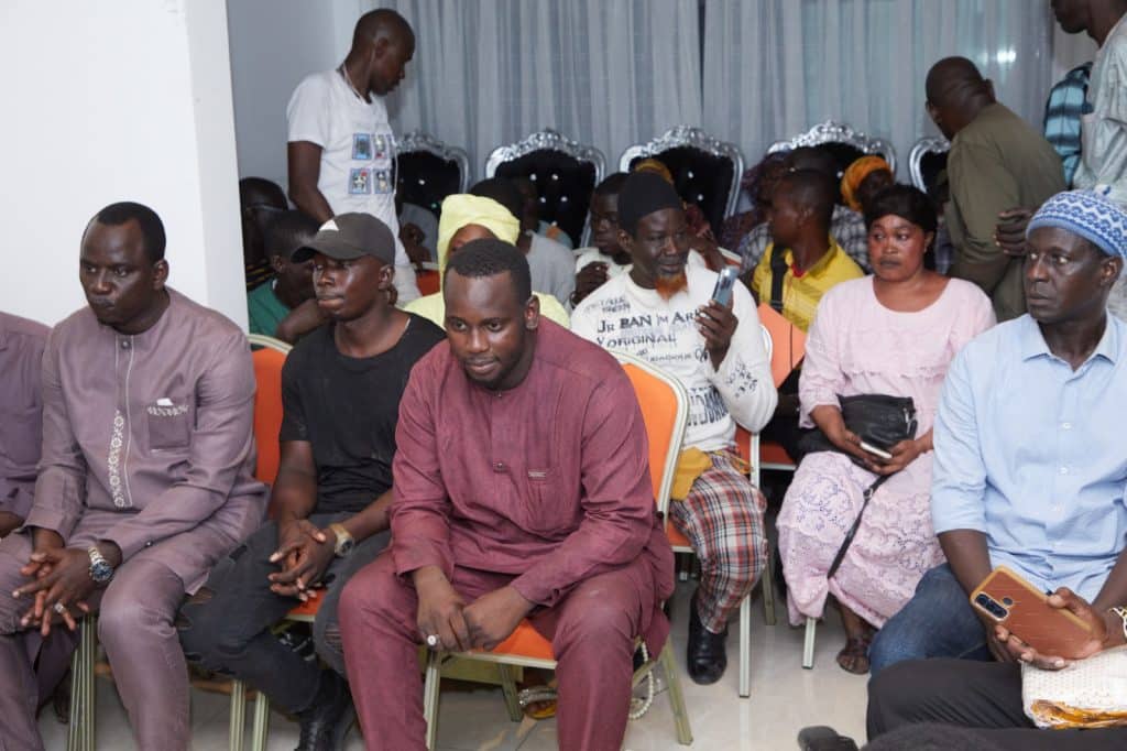 Course aux parrainages : Le ministre Abdou Karim Fofana reçoit les commerçants de Petersen et de Colobane