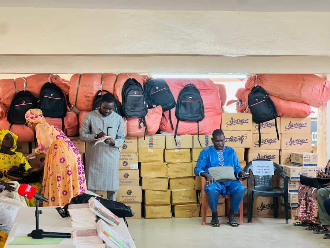 (Photos) Abdou Karim Sall effectue sa traditionnelle cérémonie de remise de fournitures scolaires aux écoles