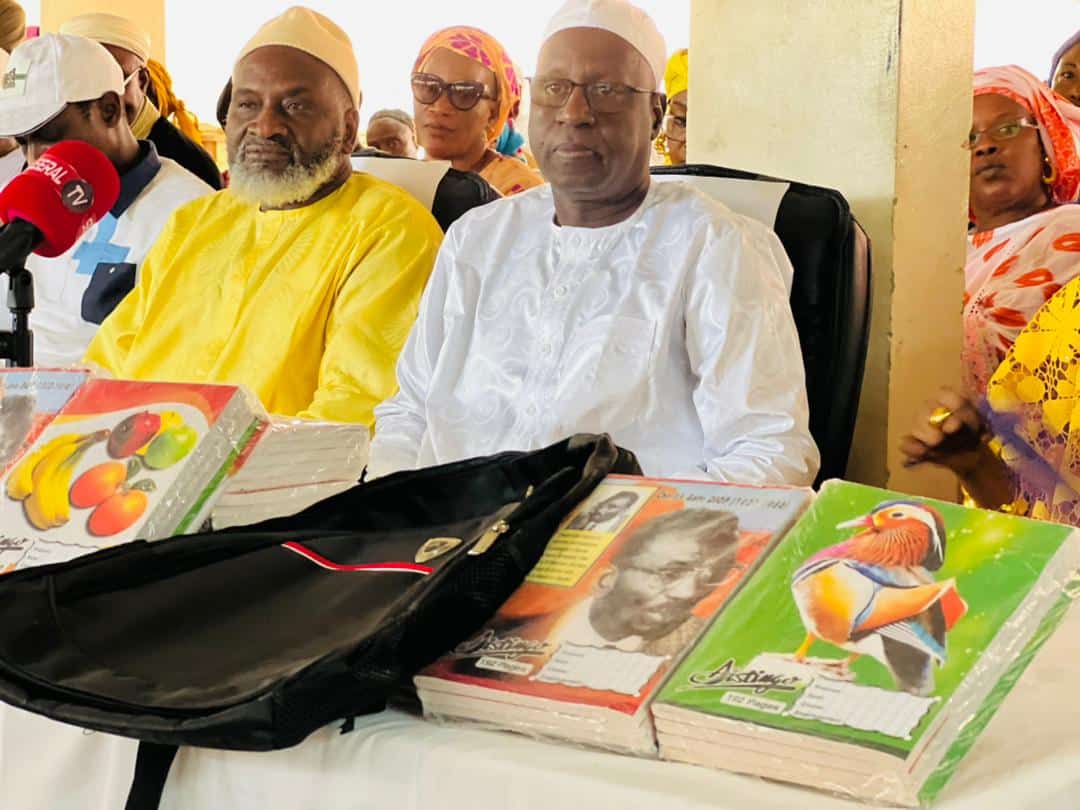 (Photos) Abdou Karim Sall effectue sa traditionnelle cérémonie de remise de fournitures scolaires aux écoles