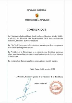 Macky Sall met fin aux fonctions des ministres et annonce la nomination d’une nouvelle équipe