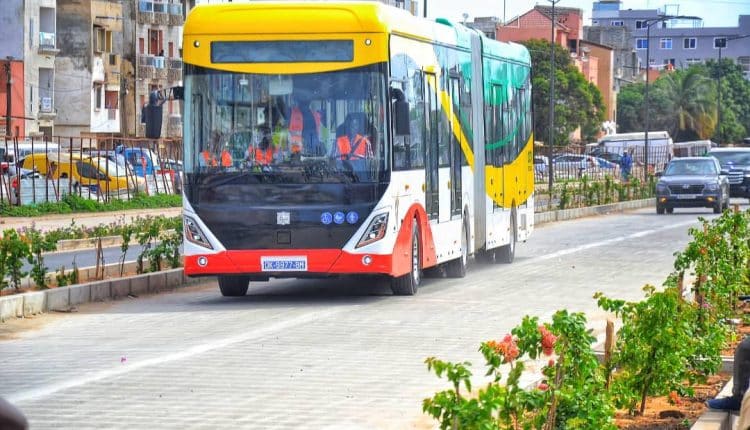 Transport : 121 Bus rapid transit (BRT) réceptionnés