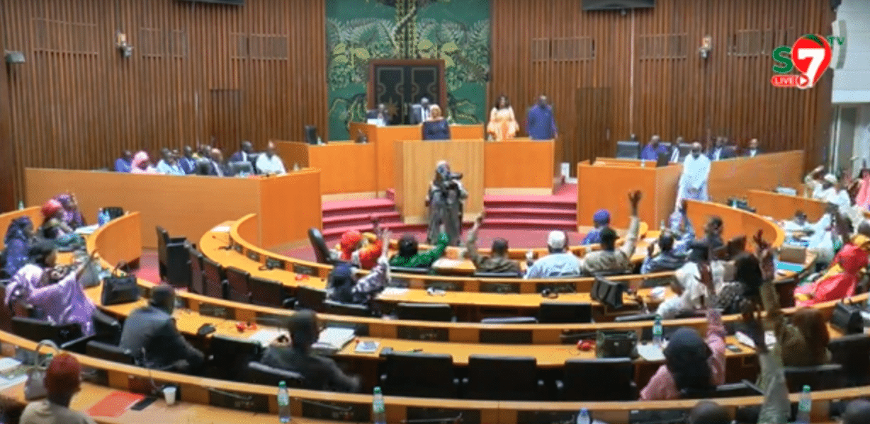 Assemblée : Adoption du projet de loi sur la création de la société nationale "Autoroutes du Sénégal (ADS)"