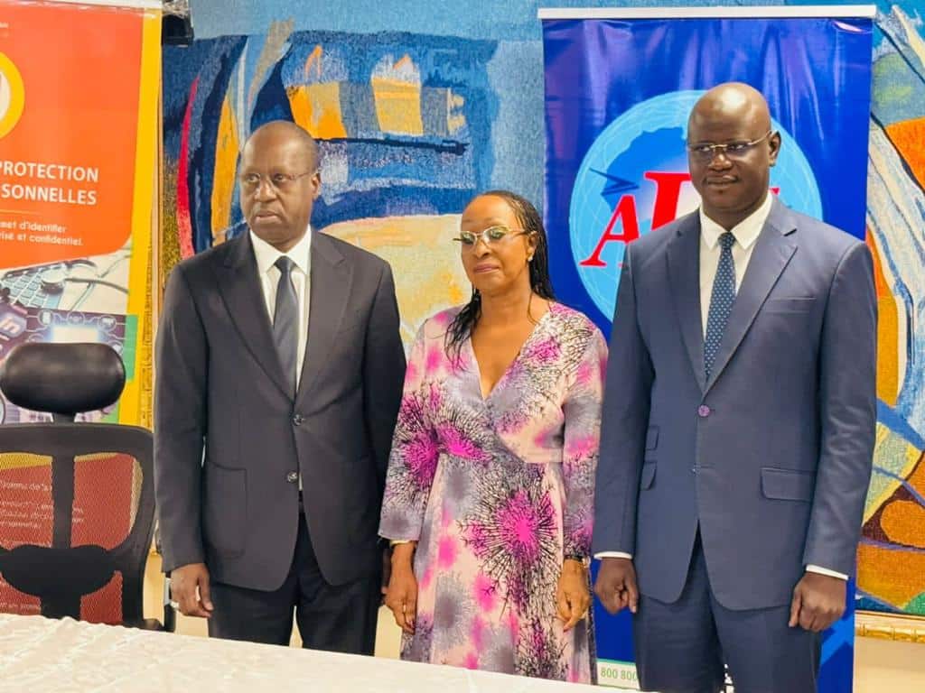 (Photos) L'ARTP conclut un partenariat avec la CDP et l'ENCVR dans le domaine de la sécurité et des technologies au Sénégal.