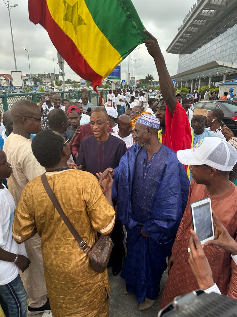 (Photos) Abdoulaye Saydou Sow au Congo, au Gabon & en Cote-d'Ivoire pour expliquer le projet des 100.000 logements