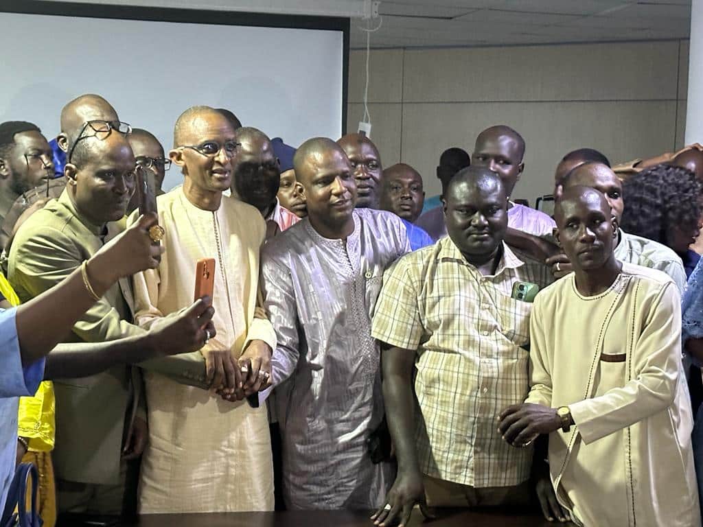 (Photos) Abdoulaye Saydou Sow au Congo, au Gabon & en Cote-d'Ivoire pour expliquer le projet des 100.000 logements