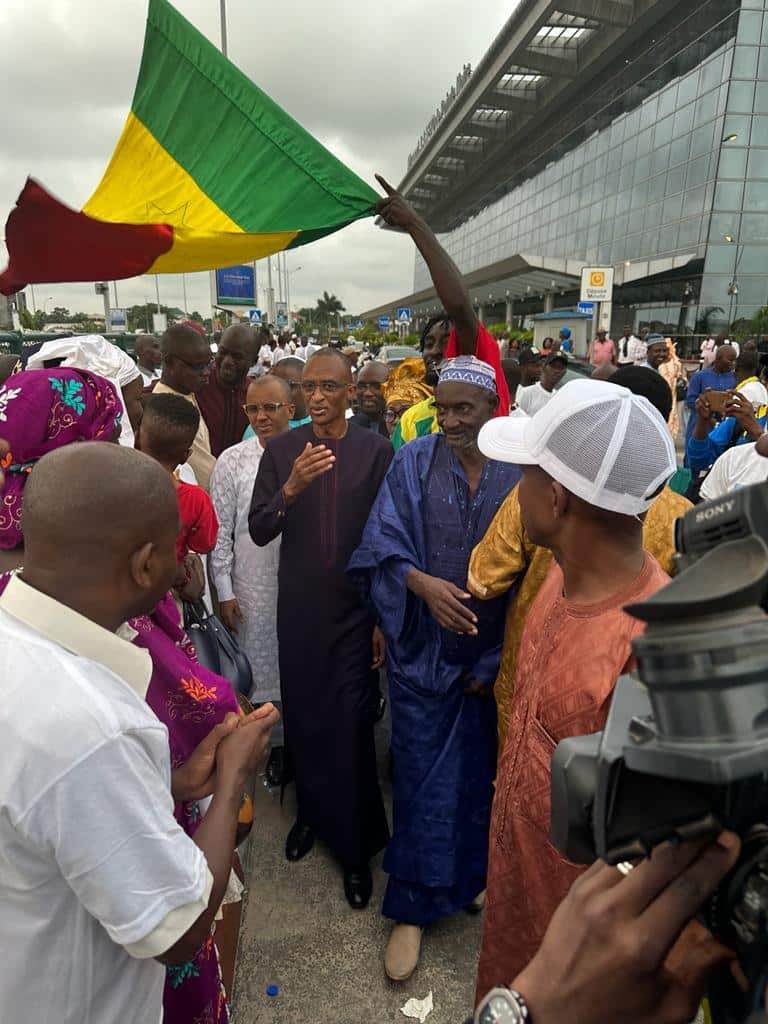(Photos) Abdoulaye Saydou Sow au Congo, au Gabon & en Cote-d'Ivoire pour expliquer le projet des 100.000 logements