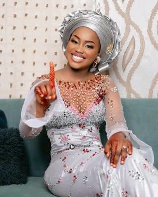 Mariage: l'épouse de Sadio Mané rayonnante le soir de ses noces