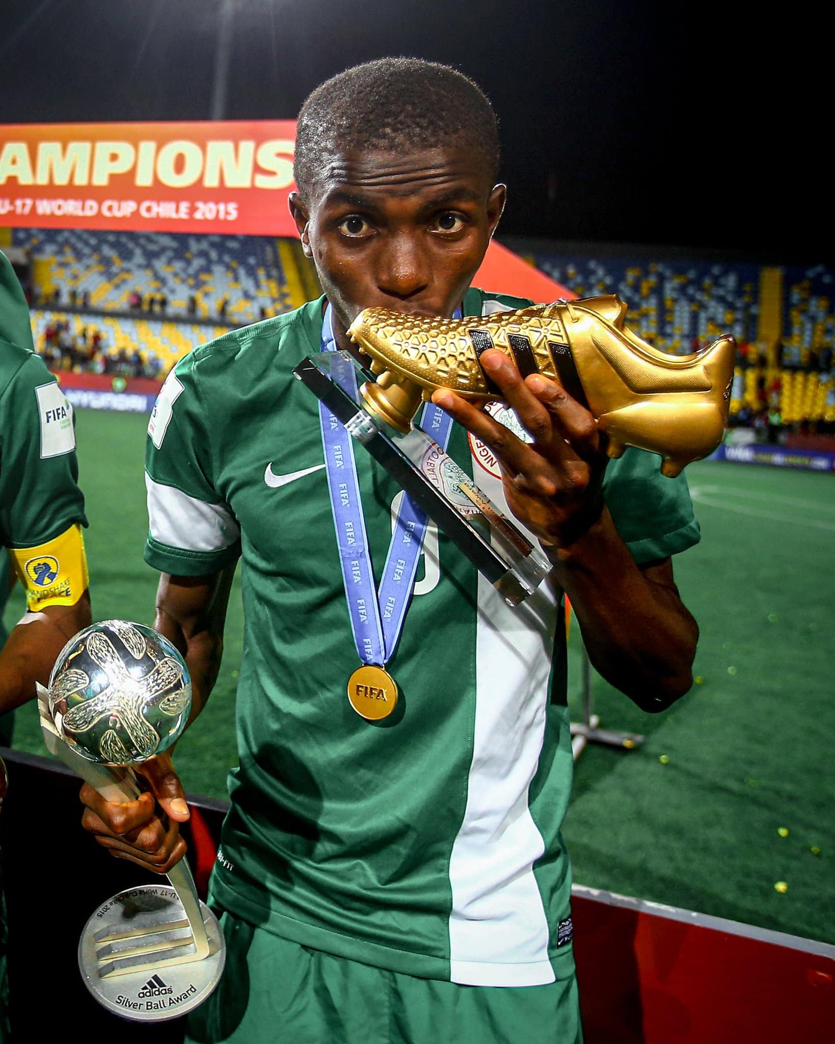 Finale Nigeria vs Côte d’Ivoire: La FIFA rend un émouvant hommage à Victor Oshimen
