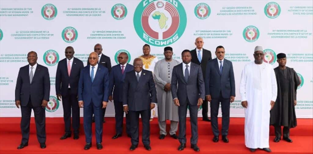 Sommet décisif à Abuja: les membres de la CEDEAO face au cas du Senegal
