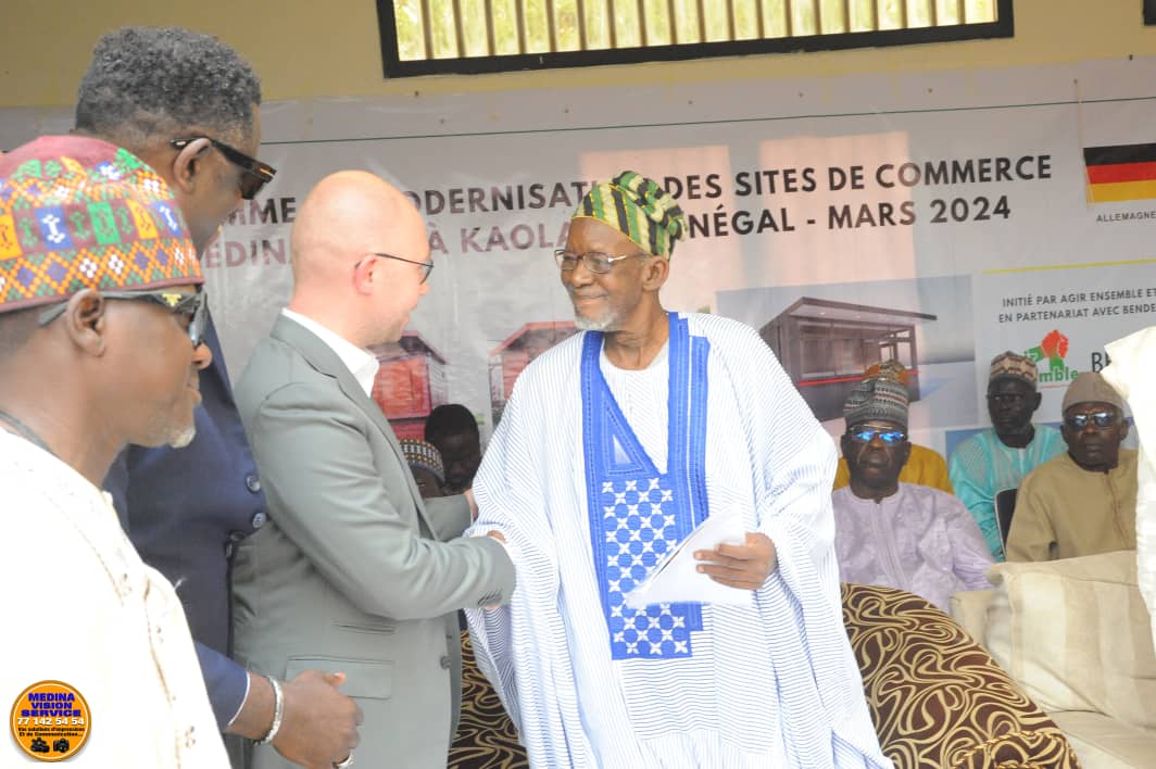 Médina Baye : Le Khalife bénit le programme de modernisation des sites de commerce grâce à l'entregent de Moustapha Faye