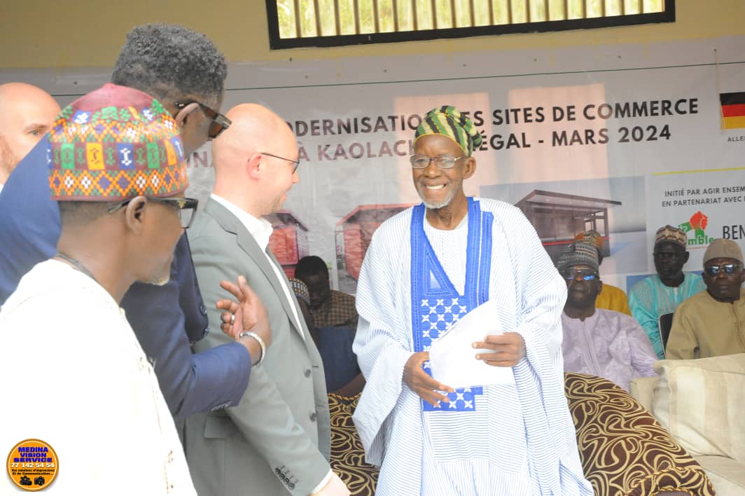 Médina Baye : Le Khalife bénit le programme de modernisation des sites de commerce grâce à l'entregent de Moustapha Faye