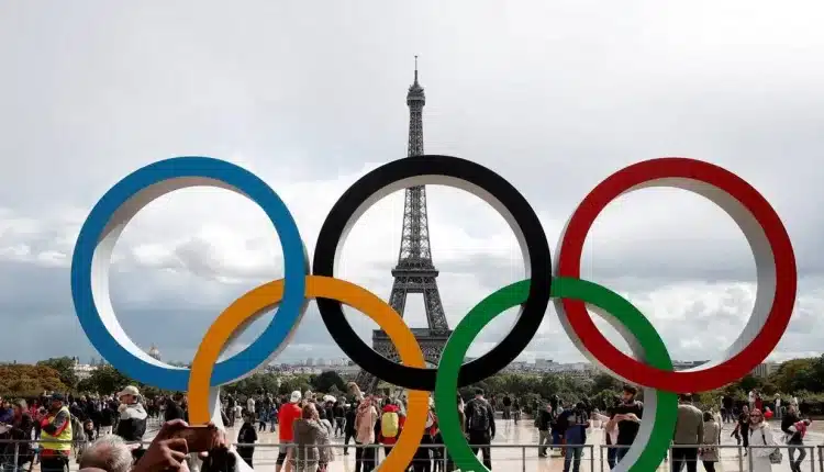 JO 2024: les Russes et Biélorusses ne défileront pas à la cérémonie d’ouverture à Paris