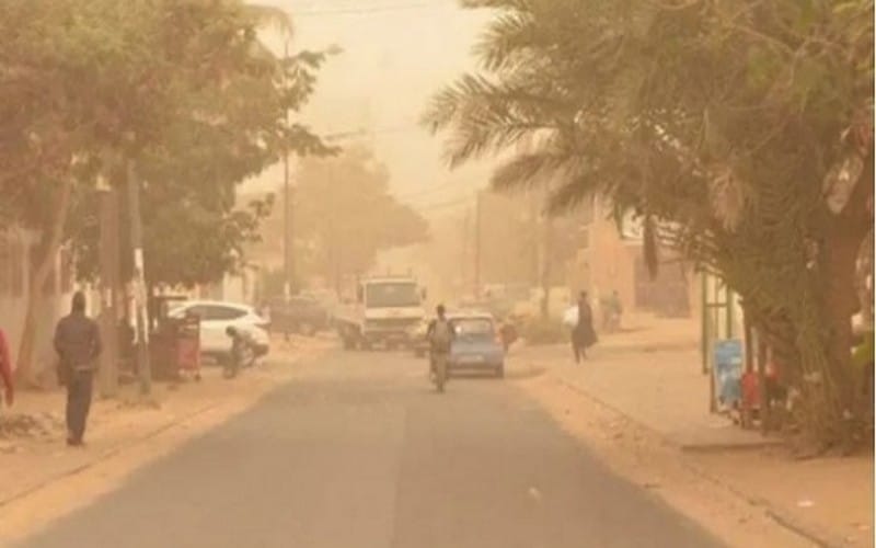 Une nouvelle couche de poussière gagne le Sénégal, ce dimanche