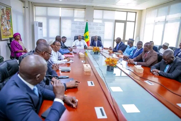 Passation de service ministere de l'économie : l'ex-ministre Doudou Ka rassure " les finances sénégalaises sont entre de bonnes mains"