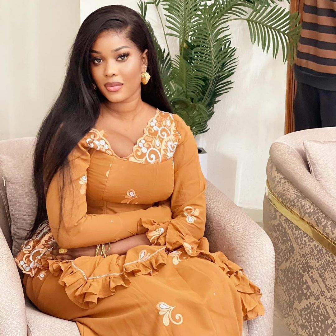 (20 Photos) L'actrice Dieynaba Tall "Bété Bété" La nouvelle chouchou des internautes