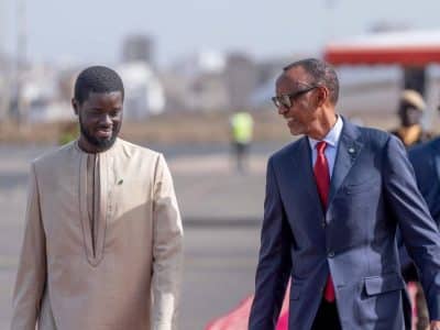 Visite de Travail : Le Président Paul Kagame chaleureusement accueilli par le Chef de l’Etat Bassirou Diomaye Faye