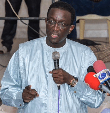 Amadou Ba s'affiche au style vestimentaire de Macky Sall. Il s'expliquait au lendemain de débâcle de la coalition Benno Bokk Yaakaar aux dernières élections locales.